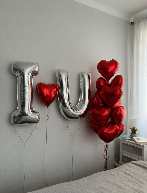 I ❤️ U , und 12 rot herzen